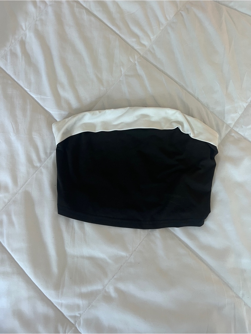 SHEIN Black Bandeau Top with White Tag Detail